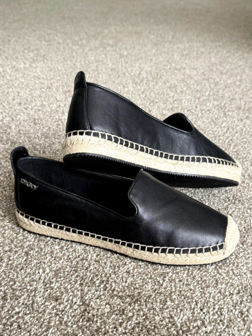 DKNY Mallandra Women's Black Leather Slip-On Espadrille Flats Shoes Sz 8 US NWT - Picture 13 of 15